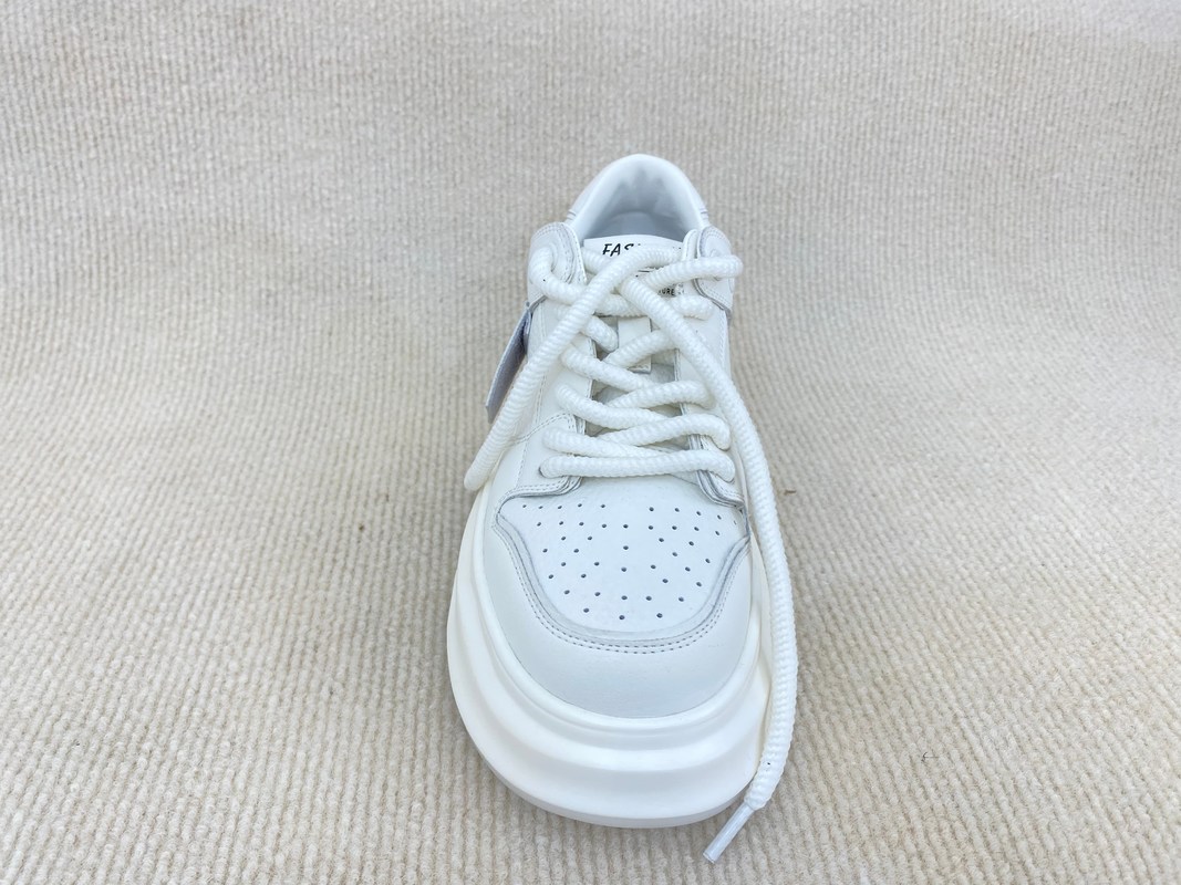 Women white sneakers with thick soled and breathable mesh upper genuine leather